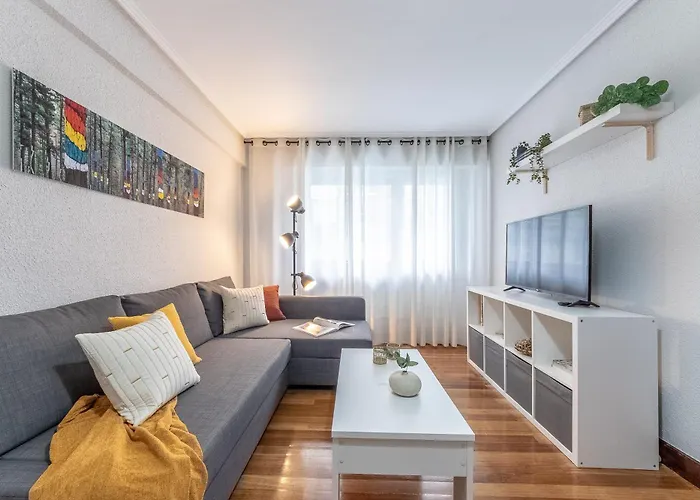 Politte Amplio & Garaje - El Casco Viejo A Tus Pies * 빌바오