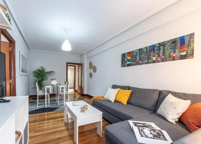 Politte Amplio & Garaje - El Casco Viejo A Tus Pies *