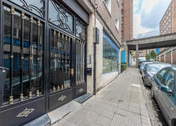 Politte Amplio & Garaje - El Casco Viejo A Tus Pies * Bilbao